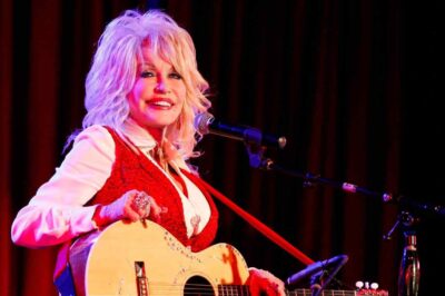 She Thought She Was Too Shy… And Then Dolly Handed Her the Mic